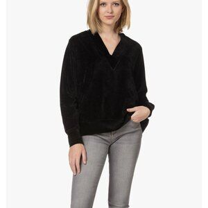 NEW Majestic Filatures Women's Velour Deep V Neck Deluxe Teeshirt Size 2 (S) /s1